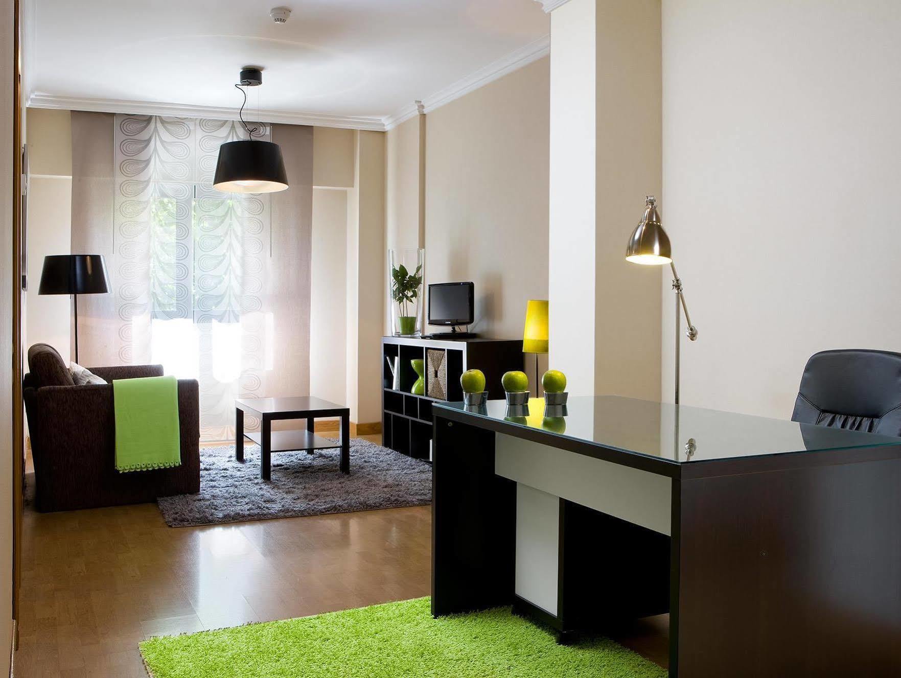 Apartamentos Th La Florida Madrid Luaran gambar