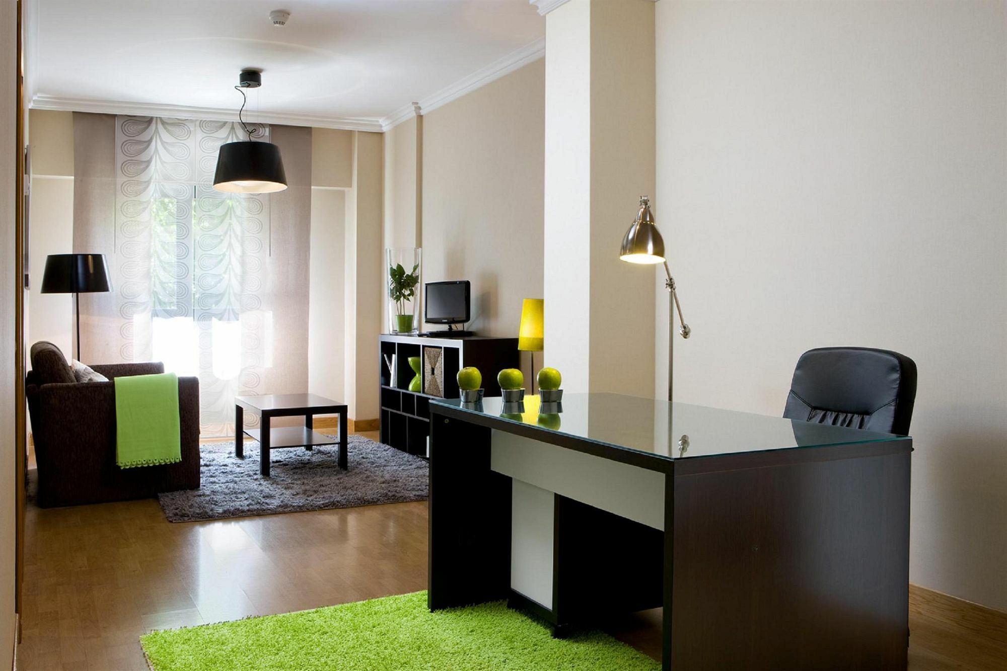 Apartamentos Th La Florida Madrid Bilik gambar